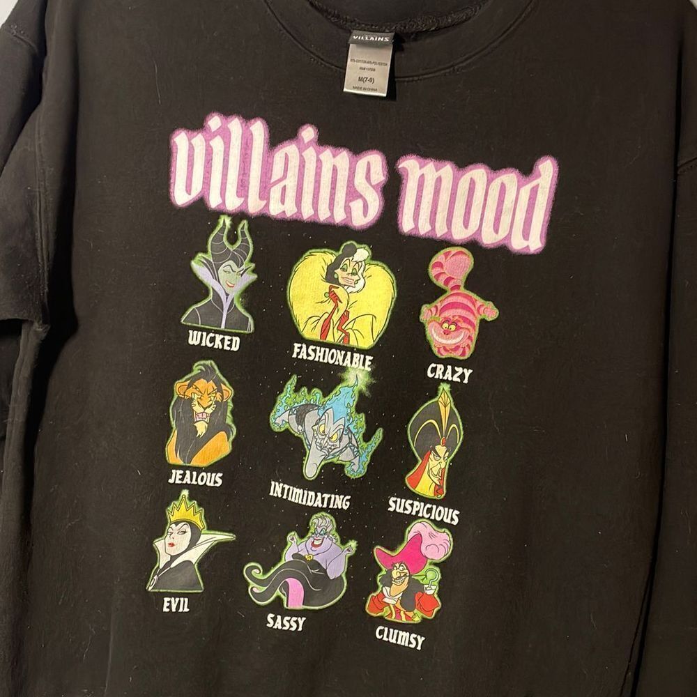Vintage Disney villains Medium Sweatshirt with Villains moods